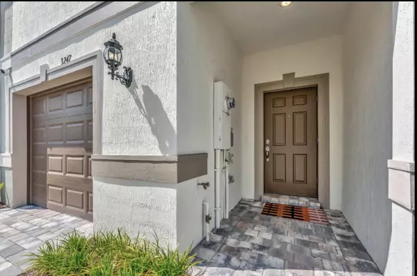 Lauderdale Lakes, FL 33311,3247 Watercress DR