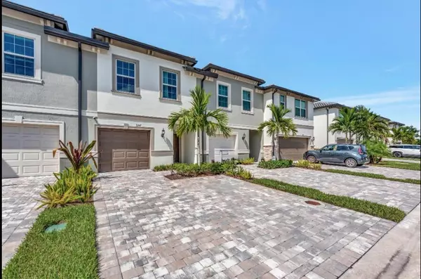 Lauderdale Lakes, FL 33311,3247 Watercress DR