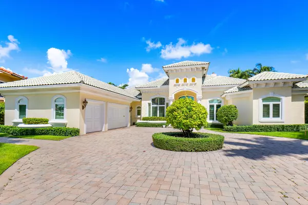 Boca Raton, FL 33432,257 Royal Palm WAY