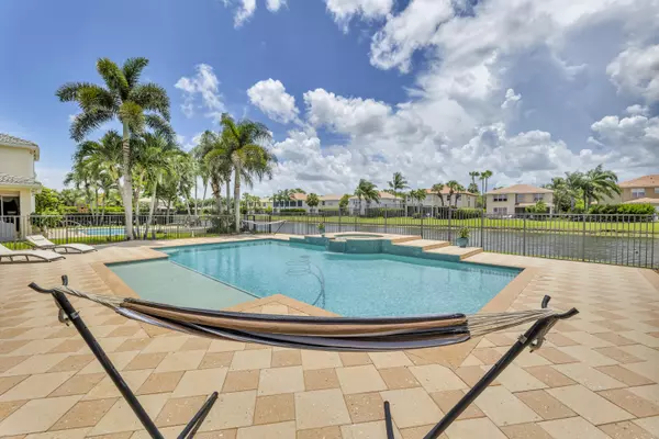 Delray Beach, FL 33446,15619 Messina Isle CT