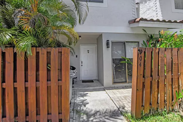 Boca Raton, FL 33433,7790 Lago Del Mar DR 904