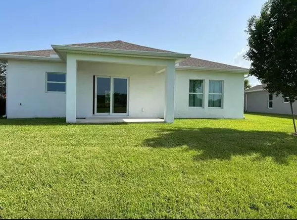 Fort Pierce, FL 34981,3510 Carriage Pointe CIR