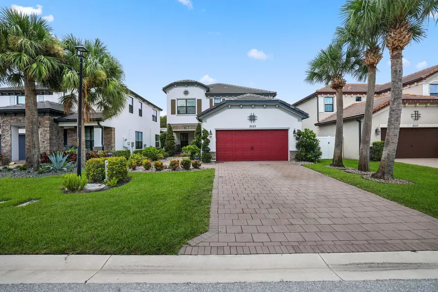 5523 Sandbirch WAY, Lake Worth, FL 33463