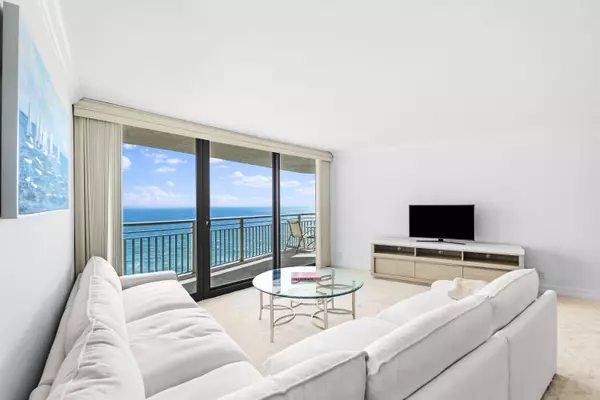 Singer Island, FL 33404,3000 N Ocean DR 28-E