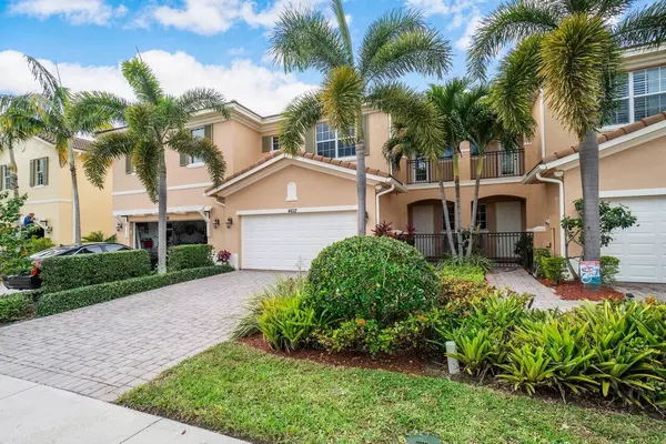 Palm Beach Gardens, FL 33418,4612 Cadiz CIR