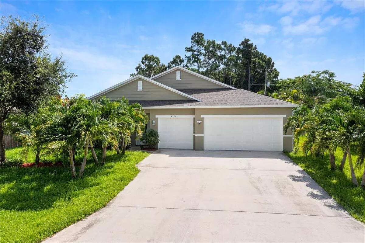 Port Saint Lucie, FL 34953,4326 SW Calah CIR