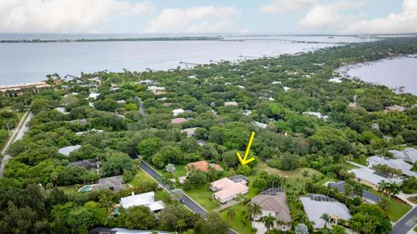 Jensen Beach, FL 34957,2784 NE Sewalls Landing WAY