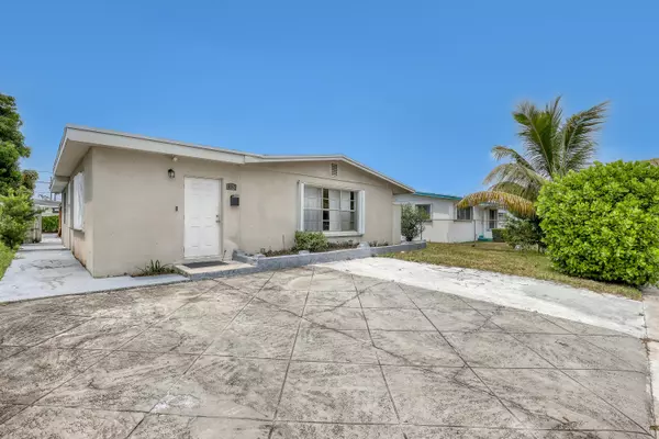 1324 7th ST,  West Palm Beach,  FL 33401