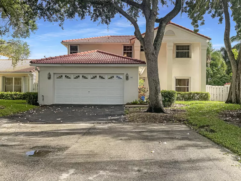 9601 NW 9th CT, Plantation, FL 33324