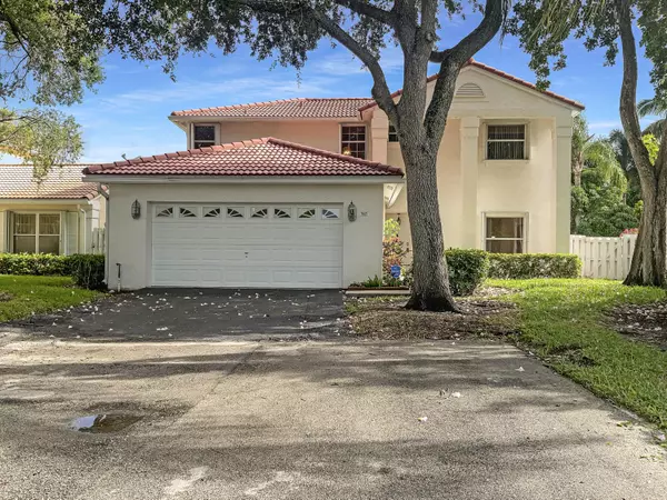 9601 NW 9th CT, Plantation, FL 33324