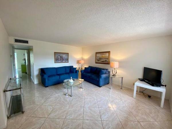 Delray Beach, FL 33484,32 Normandy A