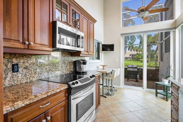 Boca Raton, FL 33496,17080 Windsor Parke CT