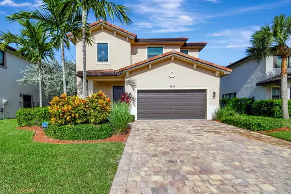 Greenacres, FL 33463,4812 Conifer CT