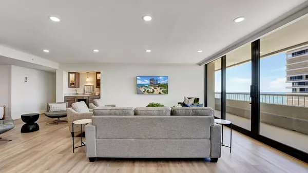 5280 N Ocean DR 3f Riviera Beach, FL 33404