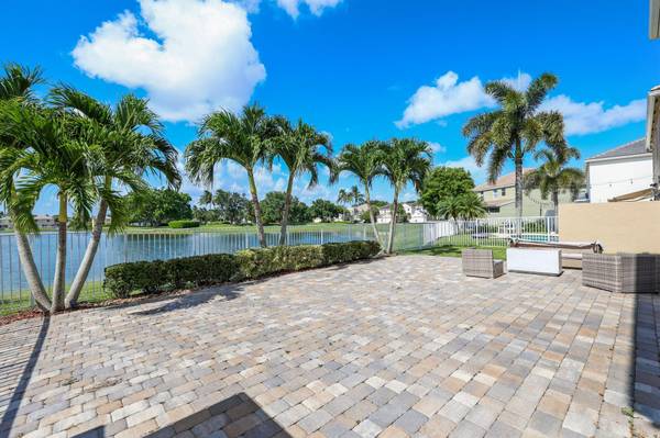 Royal Palm Beach, FL 33414,286 Berenger WALK