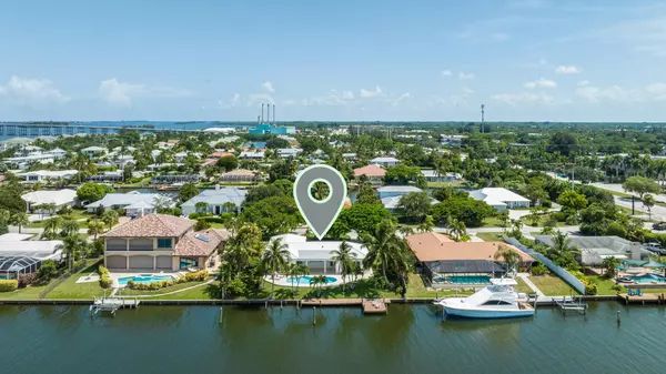 Vero Beach, FL 32960,22 Park AVE