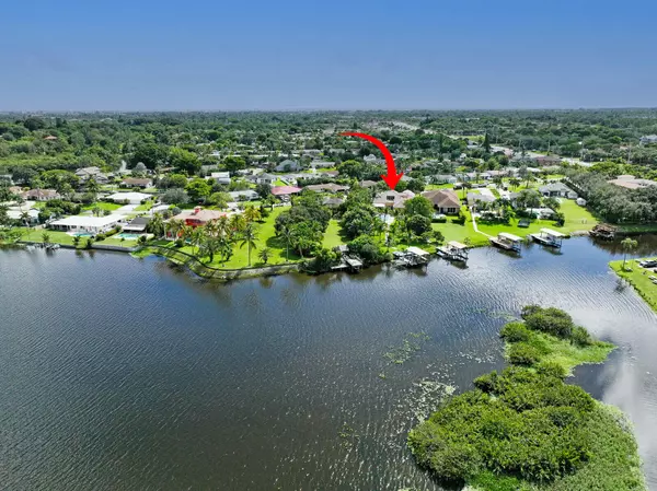 Lake Worth, FL 33462,6883 Paul Mar DR