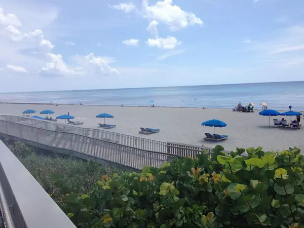 Ocean Ridge, FL 33435,6520 N Ocean BLVD 3