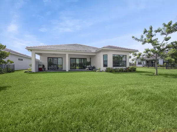 Westlake, FL 33470,5353 Siesta Key LN