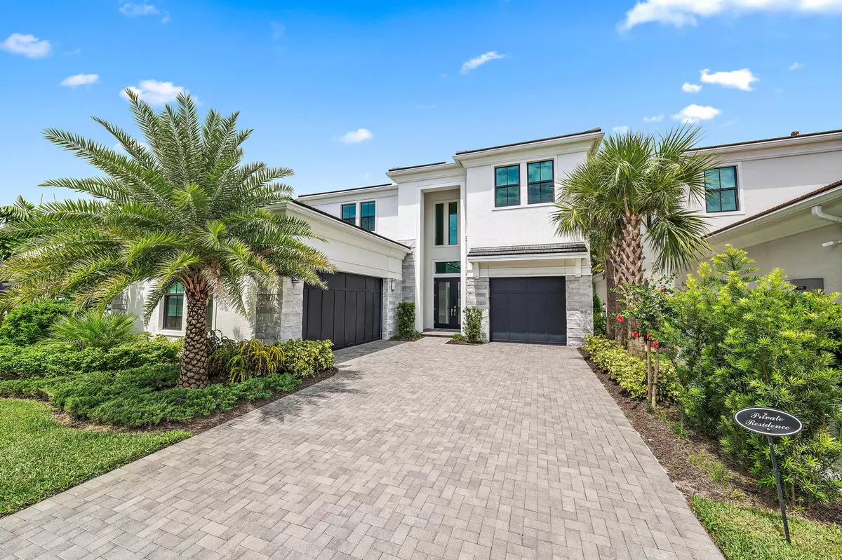 Palm Beach Gardens, FL 33418,13566 Artisan CIR