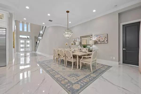 Palm Beach Gardens, FL 33418,13566 Artisan CIR