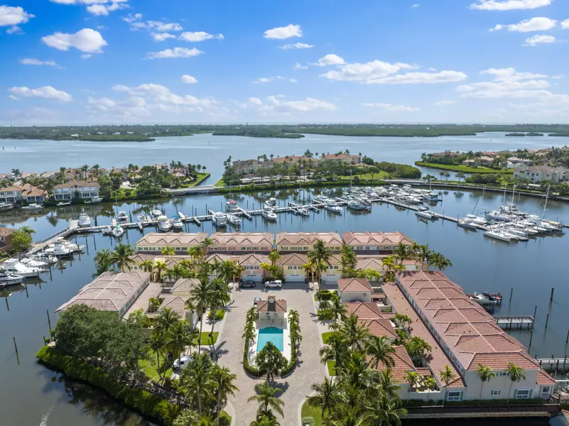 5370 Harbor Island CT, Vero Beach, FL 32967