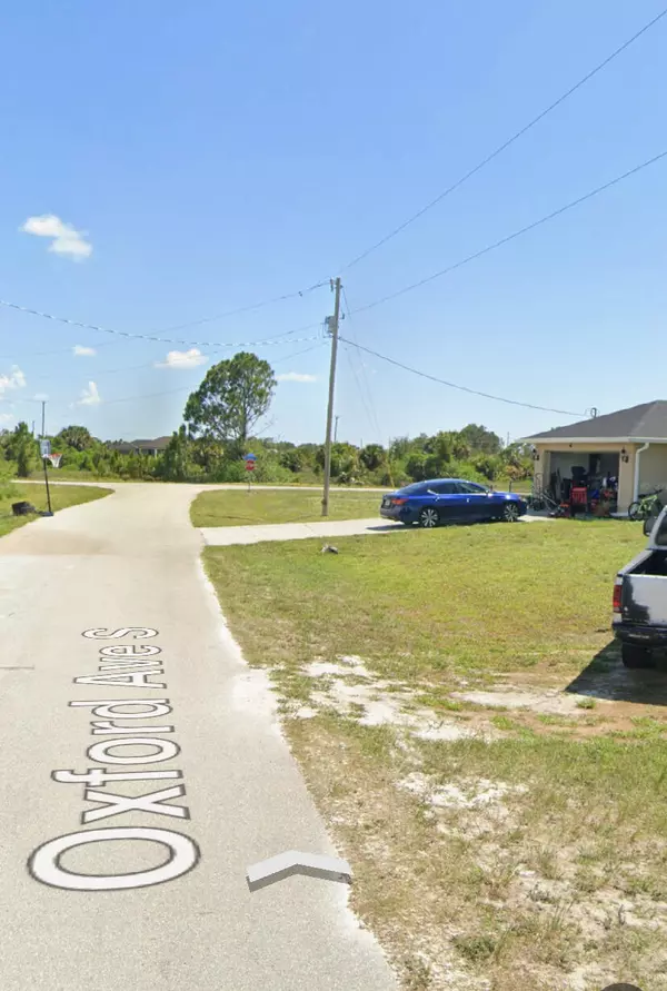 Lehigh Acres, FL 33974,929 S Oxford AVE