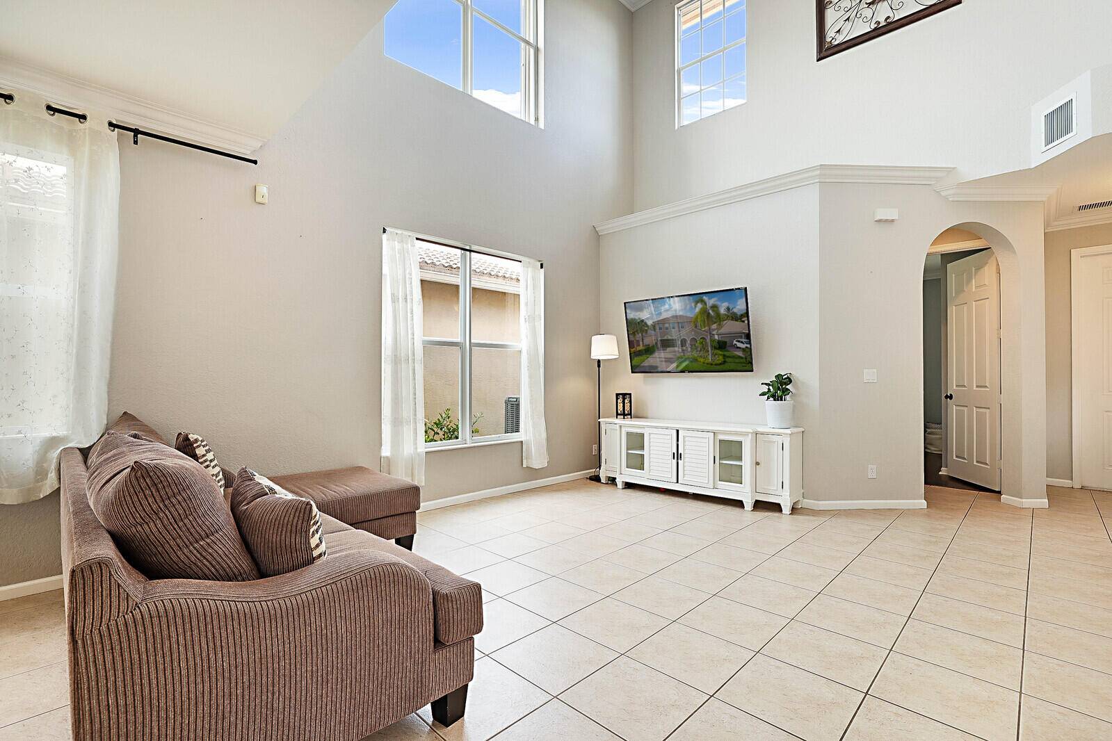 Royal Palm Beach, FL 33411,181 Catania WAY