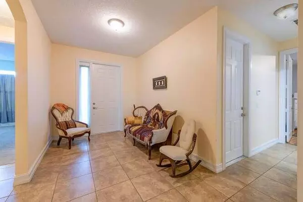 Port Saint Lucie, FL 34983,6180 NW Cullen WAY