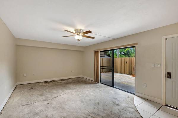 Palm Beach Gardens, FL 33410,1420 14th CT