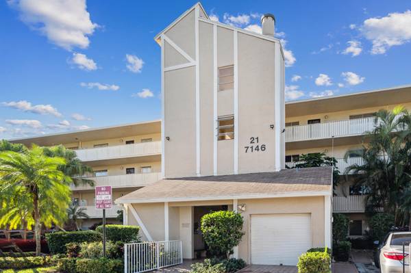 7146 Huntington LN 207, Delray Beach, FL 33446