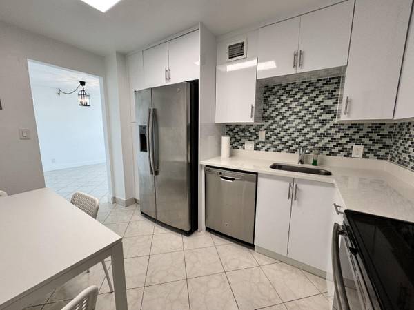 Sunny Isles Beach, FL 33160,100 Bayview Drive 1504