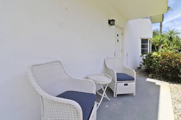 Tequesta, FL 33469,4 Garden ST 101