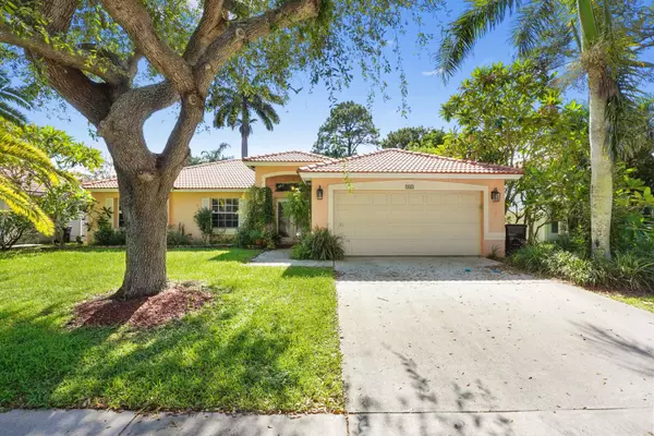 132 W Lee RD, Delray Beach, FL 33445