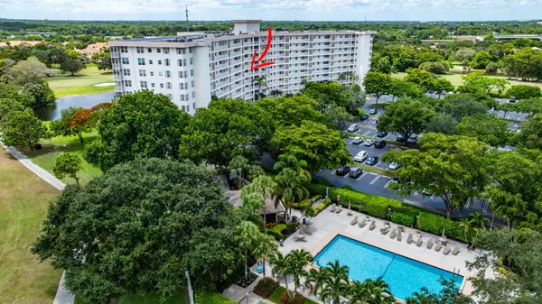 Pompano Beach, FL 33069,3507 Oaks WAY 609