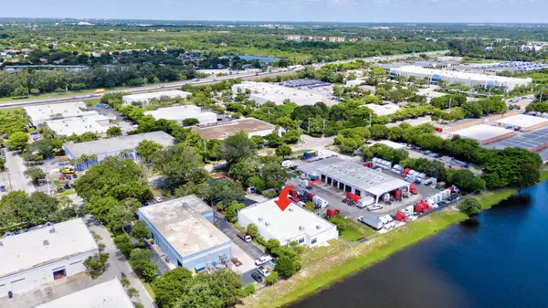 Pompano Beach, FL 33069,2122 Blount RD