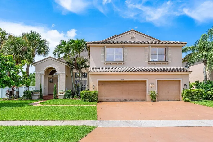 6152 Shadow Tree LN, Lake Worth, FL 33463