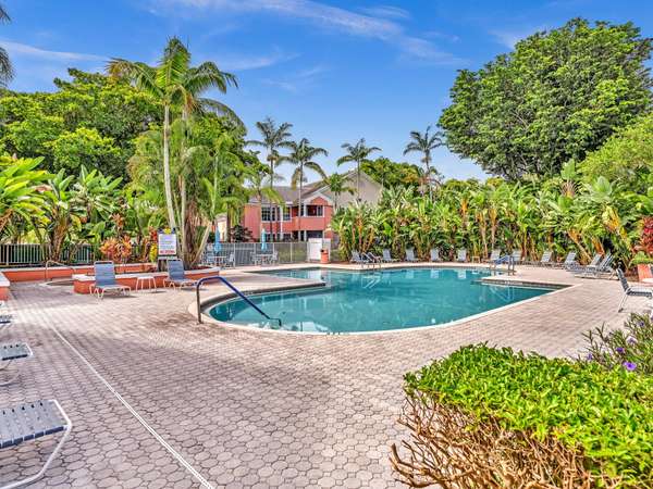 Delray Beach, FL 33444,1055 Crystal WAY B