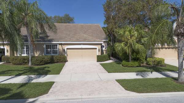 4701 Carlton Golf DR, Lake Worth, FL 33449