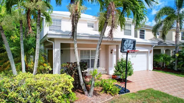 Lake Worth, FL 33463,6784 Hendry DR