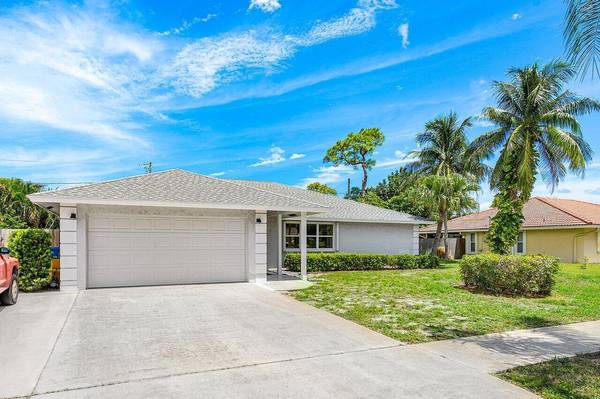 Lantana, FL 33462,1303 W Indies WAY