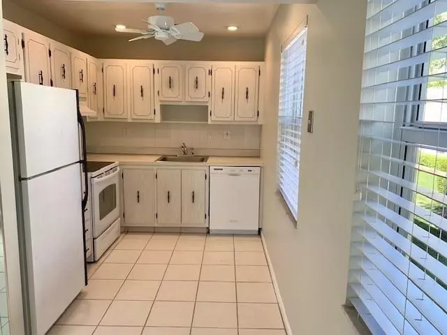 271 Piedmont F, Delray Beach, FL 33484