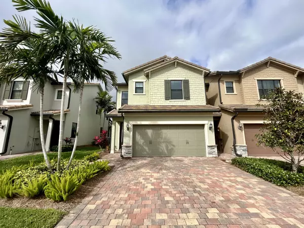 8339 Cadre Noir RD, Lake Worth, FL 33467