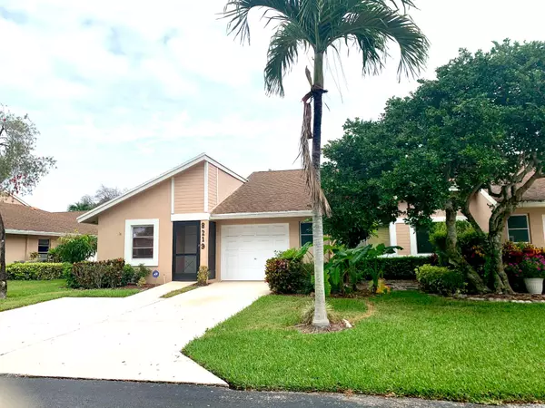 Boca Raton, FL 33496,8219 Summerbreeze LN