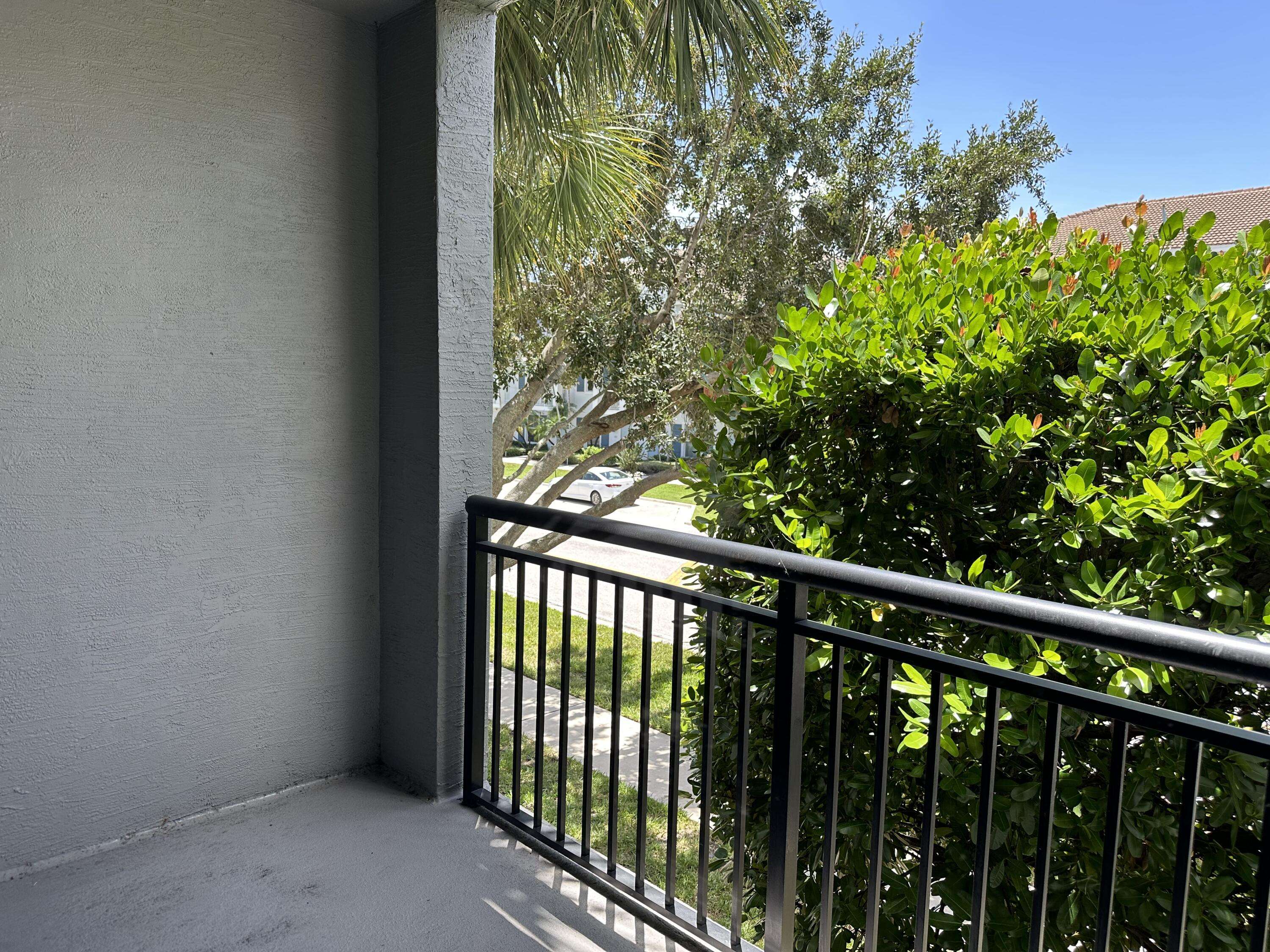 Boynton Beach, FL 33426,1660 Renaissance Commons BLVD 2218