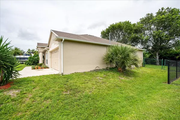 Port Saint Lucie, FL 34953,2394 SW Fern CIR