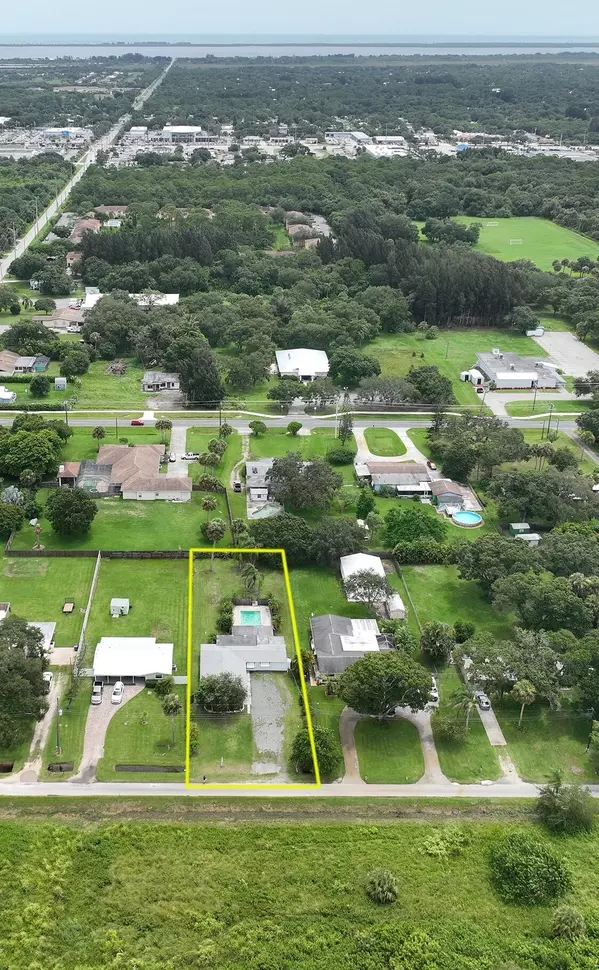 4580 Elm AVE, Fort Pierce, FL 34982