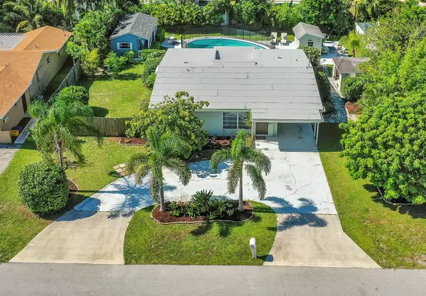 228 SW 8th AVE, Boynton Beach, FL 33435