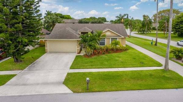 Wellington, FL 33414,12789 Meadowbreeze DR