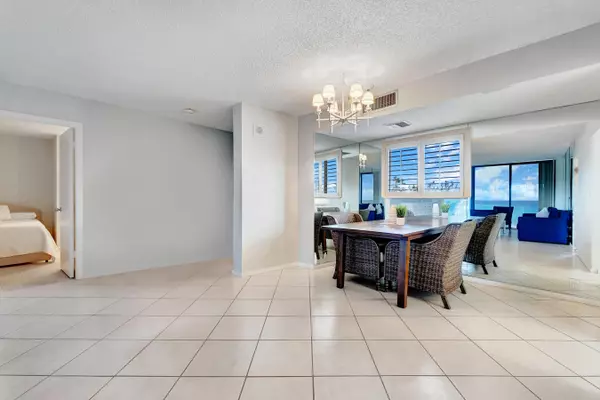 Jupiter, FL 33477,300 Ocean Trail WAY 208